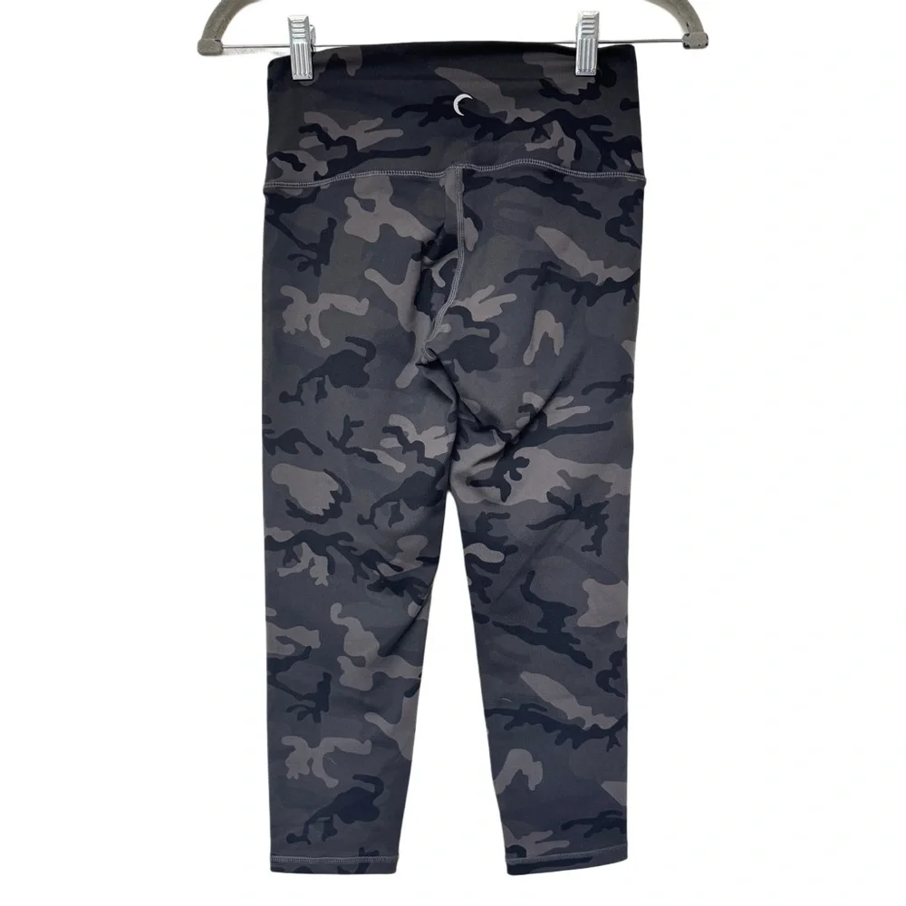 {Zyia} "Forest Camo Luxe High Rise Capri" Camouflage 20" Tights Pants Leggings - Picture 3 of 8